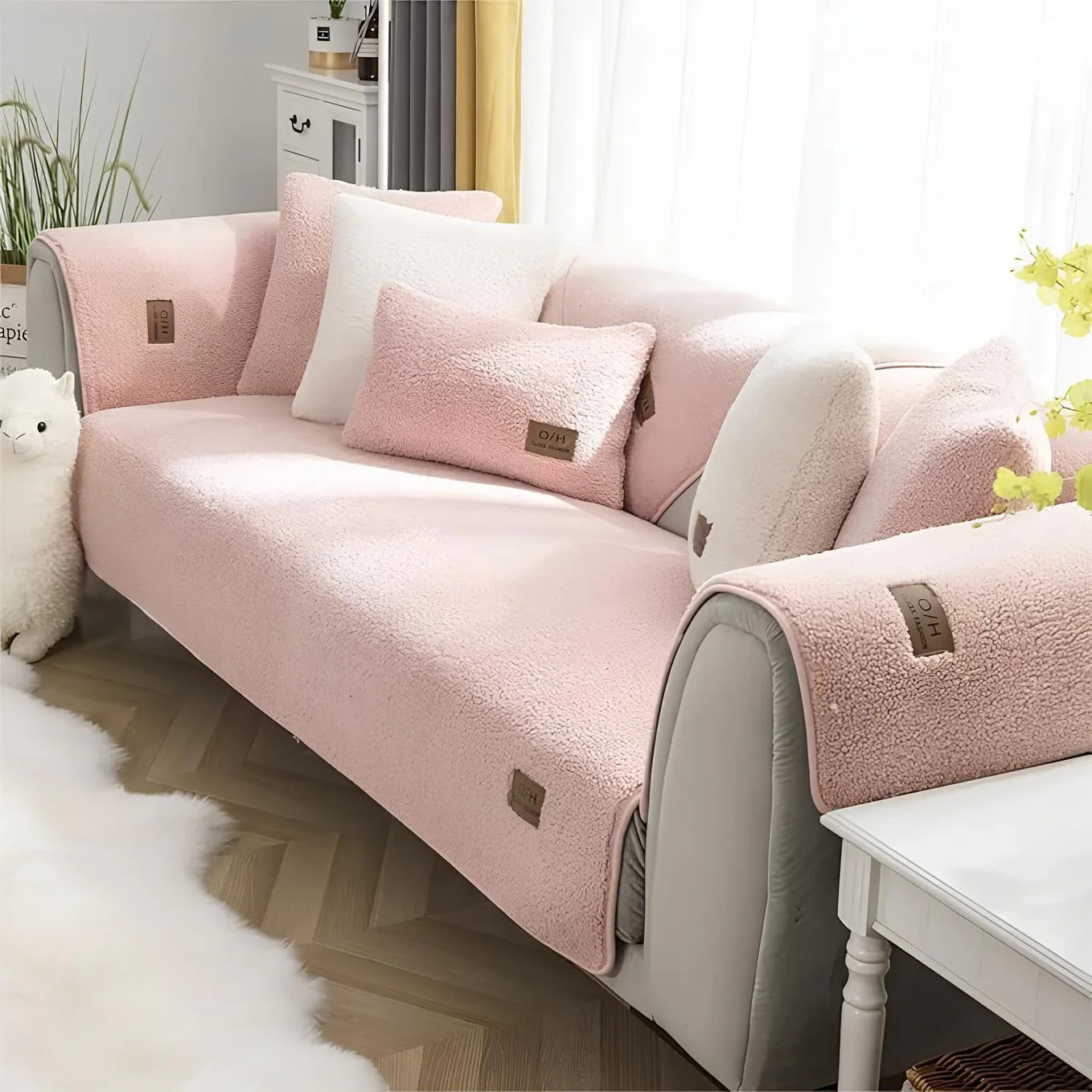 Teddy Kaymaz Tabanlı Koltuk Örtüsü Seti