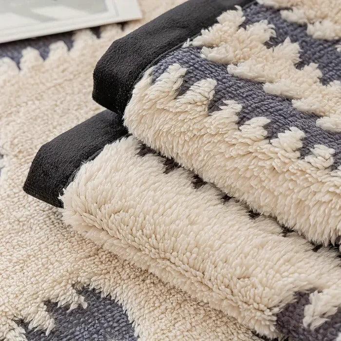 Pine Kaymaz Tabanlı Koltuk Örtüsü Seti